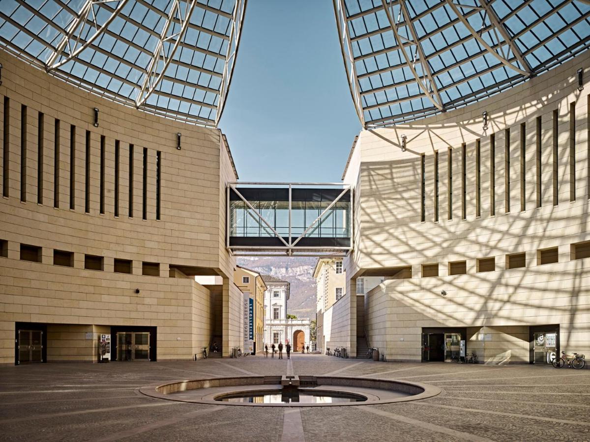Smart Apartments Palazzo Mazzini Rovereto  Dış mekan fotoğraf