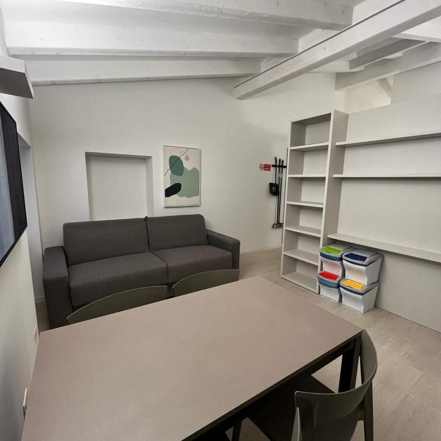 Smart Apartments Palazzo Mazzini Rovereto  Dış mekan fotoğraf